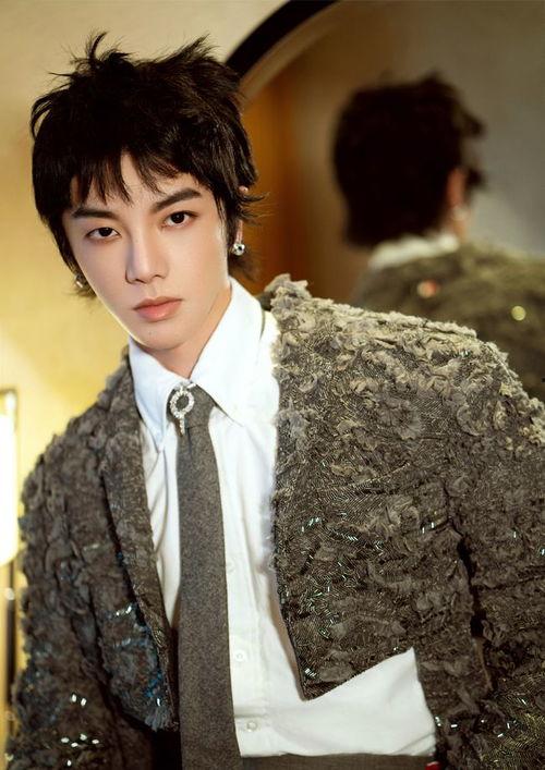 吃瓜博主娱乐圈是谁,吃瓜博主娱乐圈背后的神秘人物